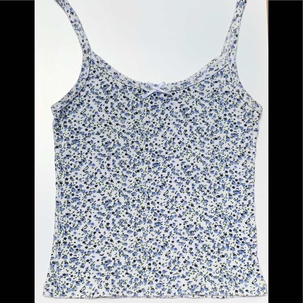 Brandy Melville Skylar Tank